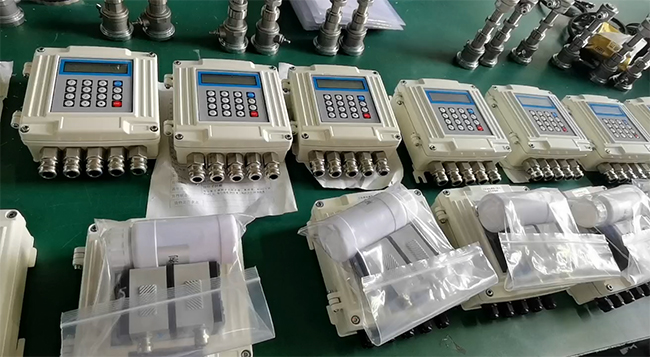 工業(yè)超聲波流量計產品圖